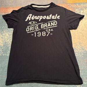 Aeropostale black logo tee, white print, medium